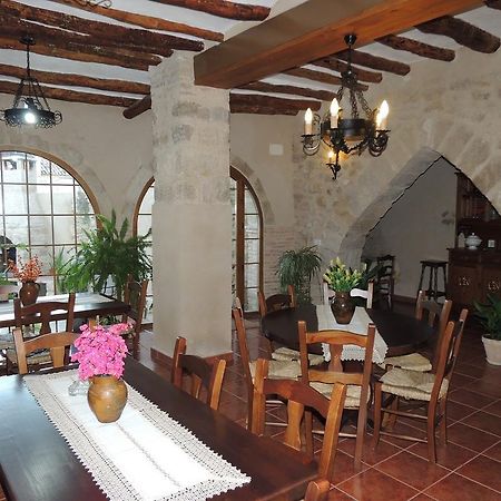 Las Bodegas Del Gilo Guest House Valdealgorfa Екстериор снимка