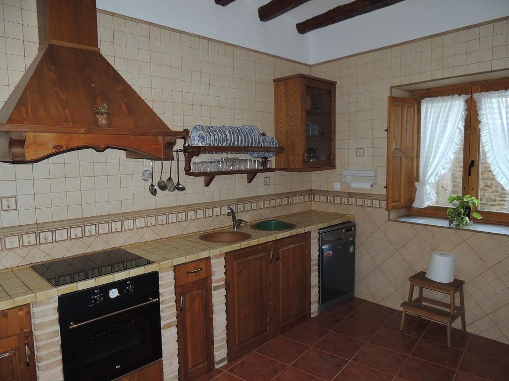 Las Bodegas Del Gilo Valdealgorfa Екстериор снимка